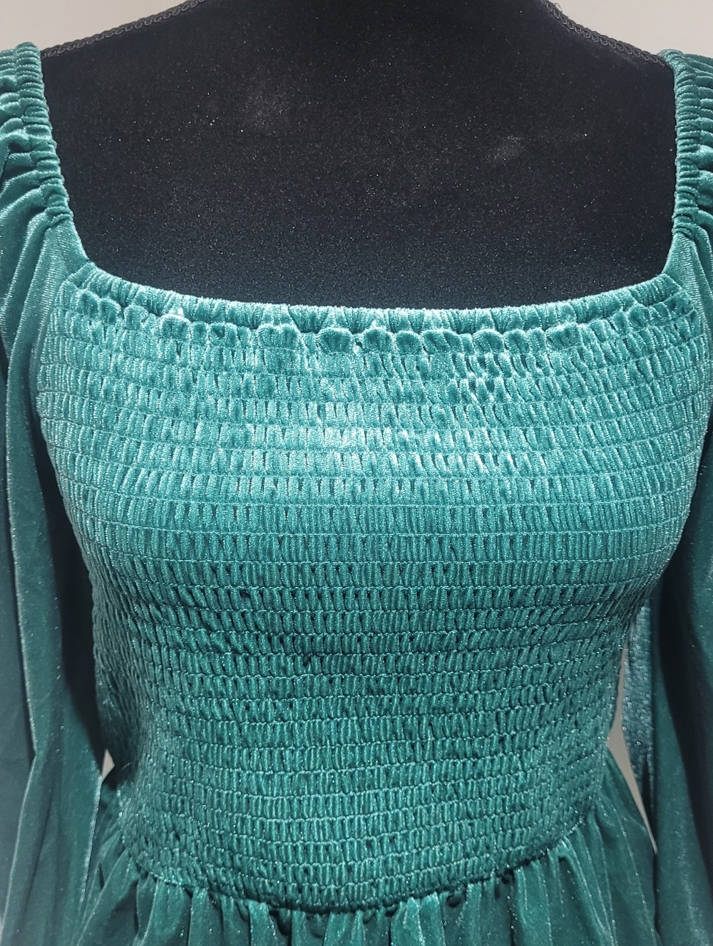 Gap Women's Velvet Smocked Long Sleeve Peplum Top Medium Green Whimsigoth NEW - Picture 4 of 10